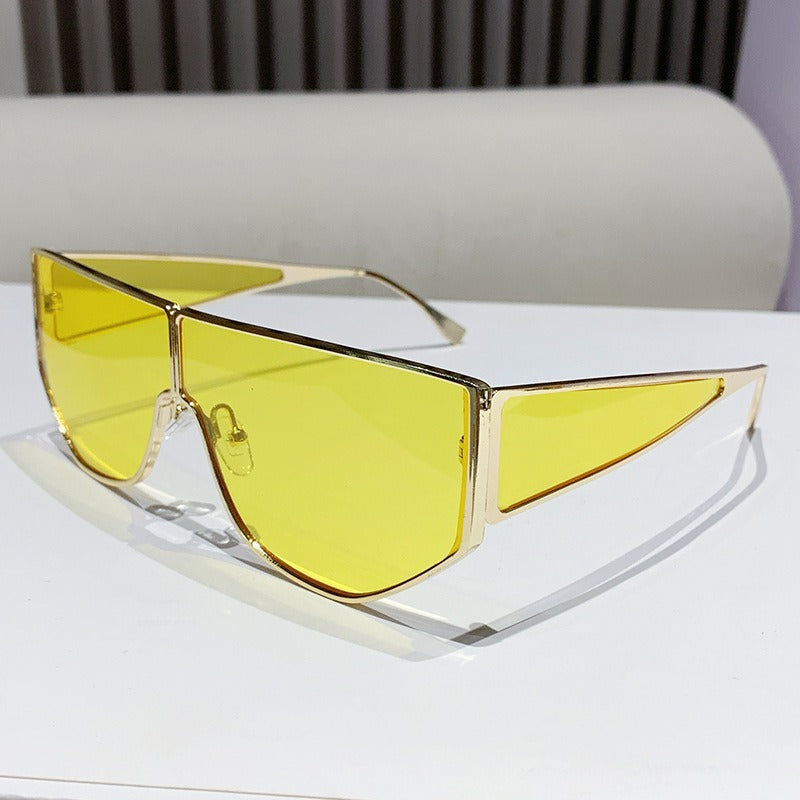 Men's Bold Statement Shield Sunglasses Skanto