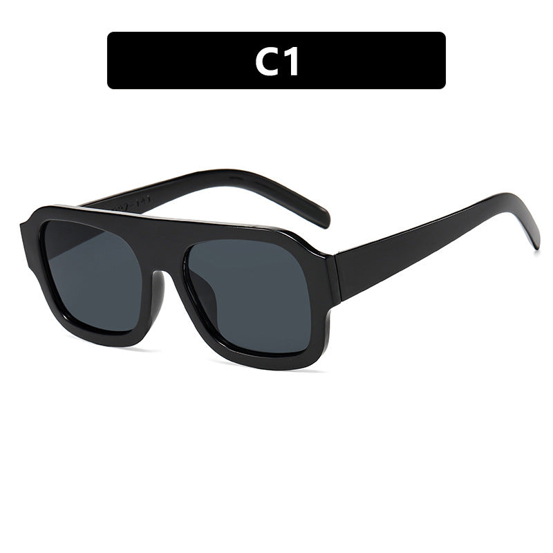 Women's fashionable square sunglasses with eye-catching animal print design Skanto