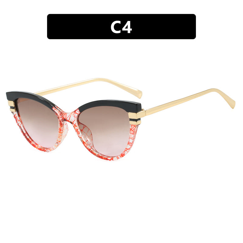 Damer Cat-Eye solbrille med elegante metallakenter Skanto