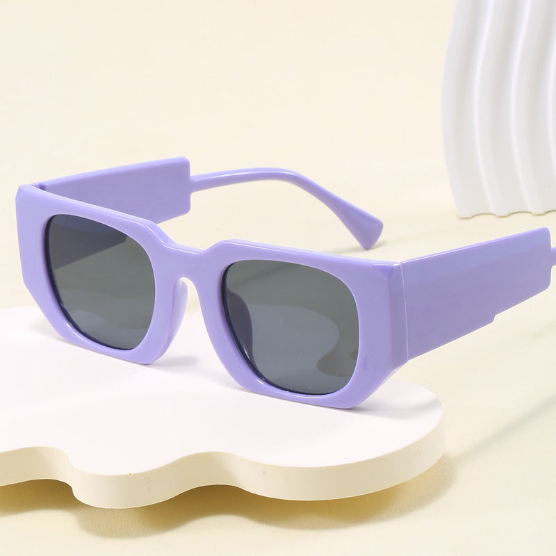 Dame geometrisk oversized solbrille med bredt design Skanto