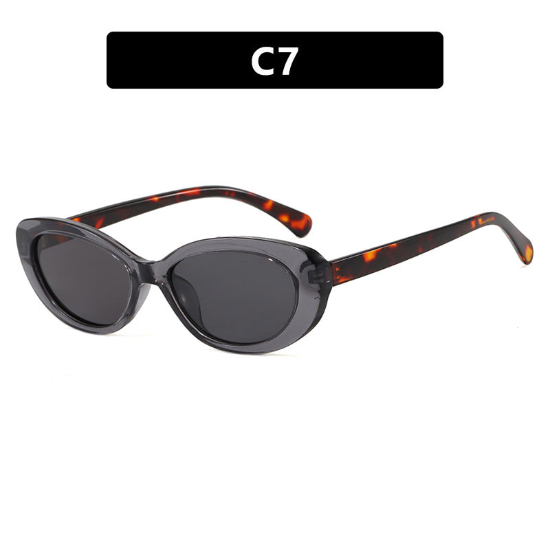 Women's Fashion Cat-Eye Sunglasses with UV Protection and Elegant Frame Skanto