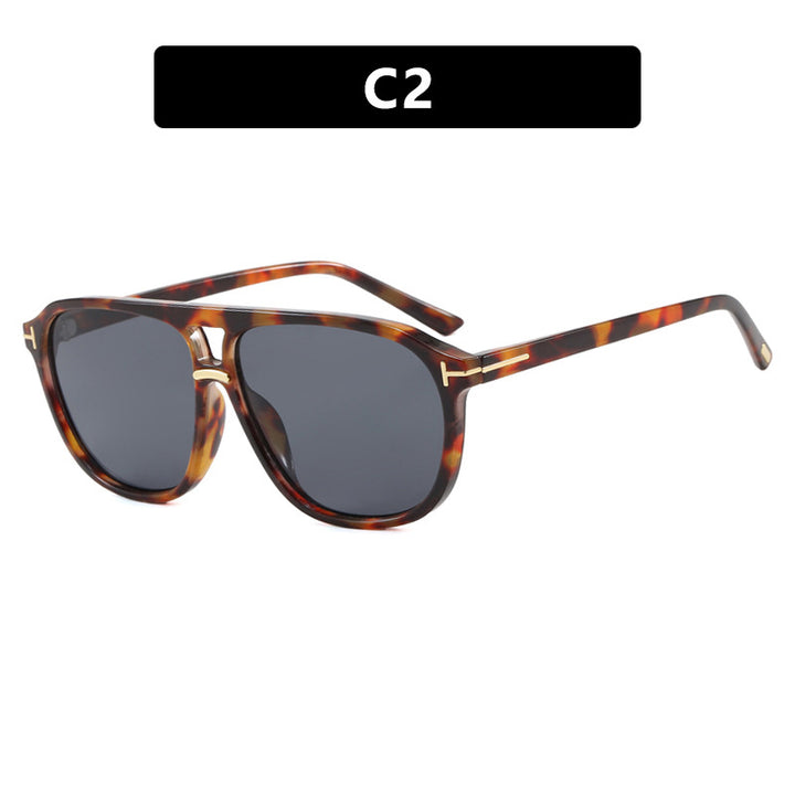 Women's square sunglasses with luxurious tortoise pattern and polarized lenses Skanto