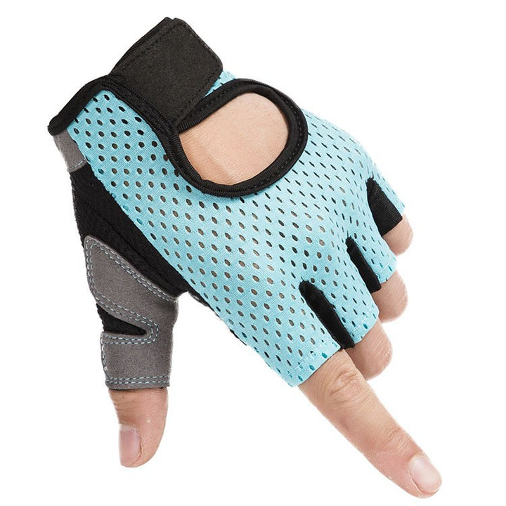Women's Training Gloves with Mesh Material Skanto