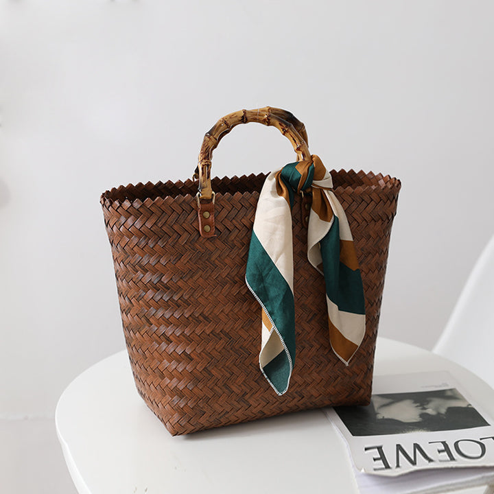 Handmade basket bag with stylish weave pattern Skanto