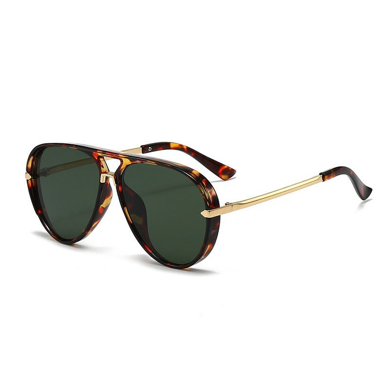 Dame pilot-solbrille med moderne metallramme og UV-beskyttelse Skanto