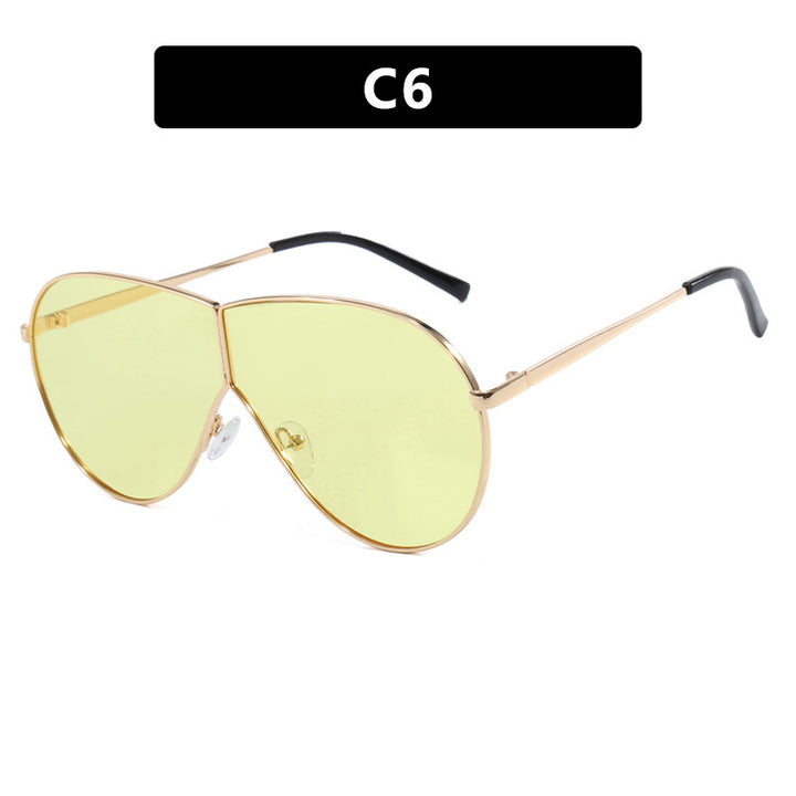 Women's pilot sunglasses with elegant gold frame and blue lenses Skanto