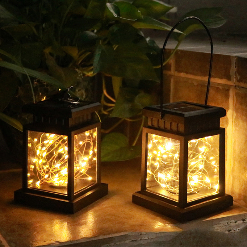 Rustikk Henge Solar Lantern Med Flammende LED Lys Og Vanntette Glasspaneler Skanto