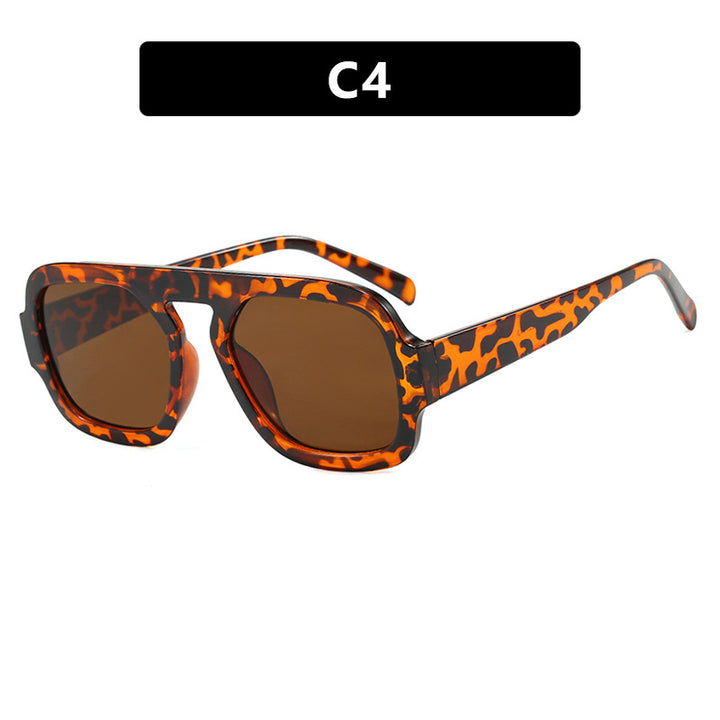 Women's trendy sunglasses with a distinct angular design and UV protection Skanto