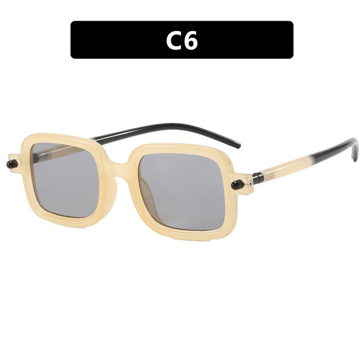 Dame firkantet solbrille med trendy ramme og komfortabel passform Skanto
