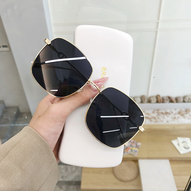 Dame Elegant Oversized Solbrille med Firkant-Design og UV-Beskyttelse Skanto