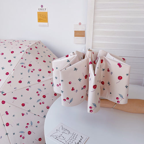 Dame elegant sammenleggbar paraply med hjerteformet design Skanto