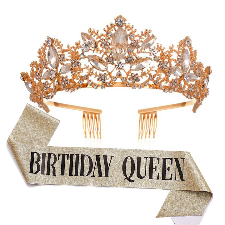 Damer Glitrende Tiara med "Birthday Queen"-särpe Skanto