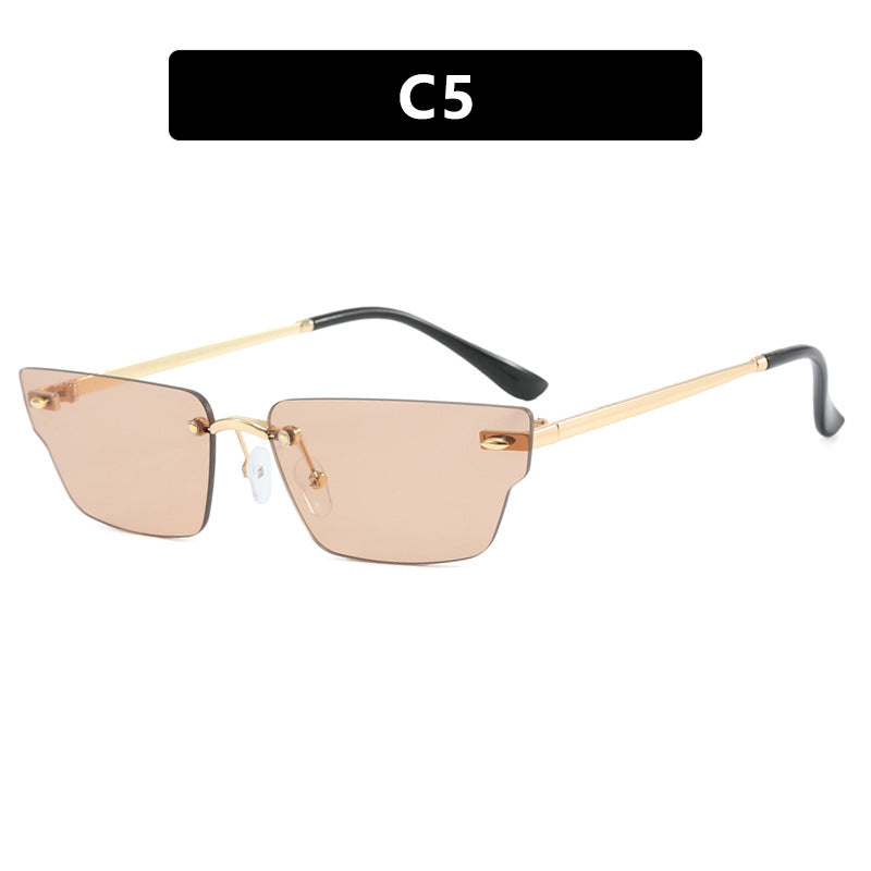 Women's geometric sunglasses with filigree frame and transparent lenses Skanto