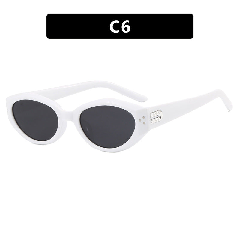 Women's Cat-Eye Sunglasses with Elegant Plastic Frame Skanto