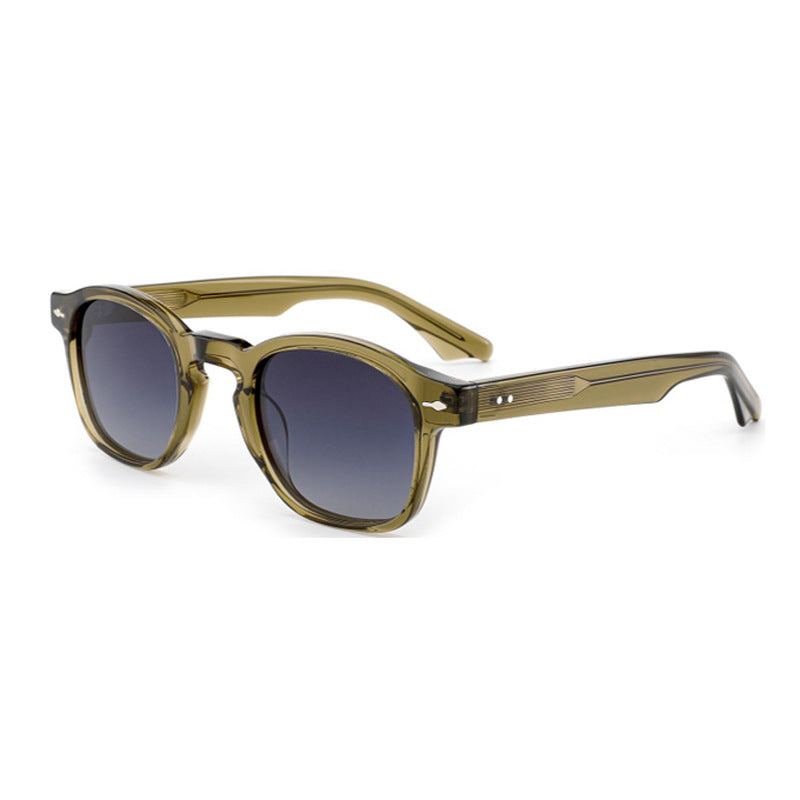 Dame solbrille i stilfullt skilpadde-design Skanto