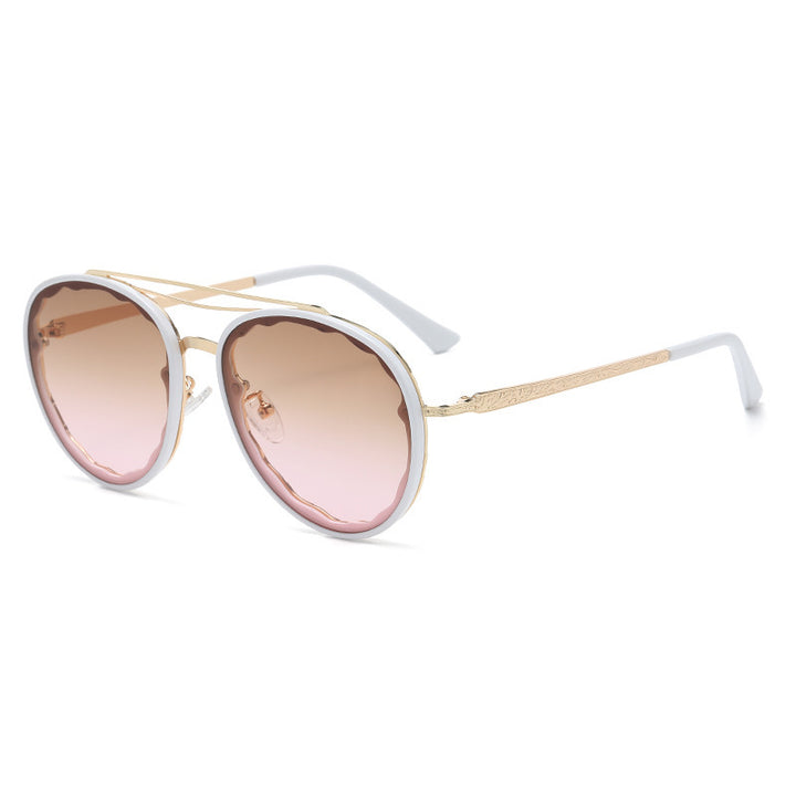 Dame Moderne utformede solbriller i elegant oversized stil Skanto