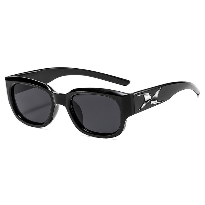 Women's sunglasses in bold retro design with stylish accents Skanto