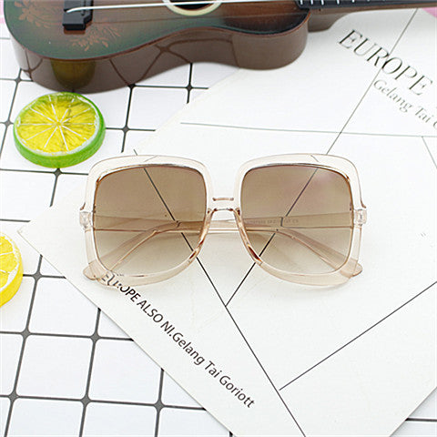 Dame Geometrisk Solbrille i moderne design Skanto