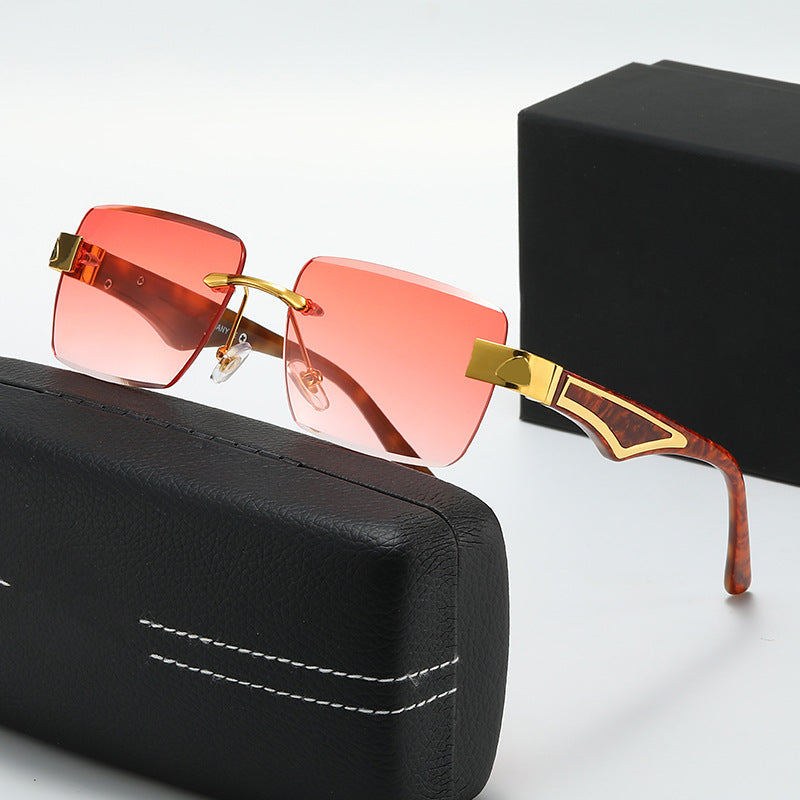 Dame moteriktig briller med kvadratisk ramme Skanto