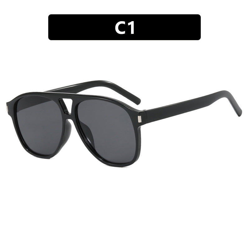 Women's sunglasses in trendy tortoise design Skanto