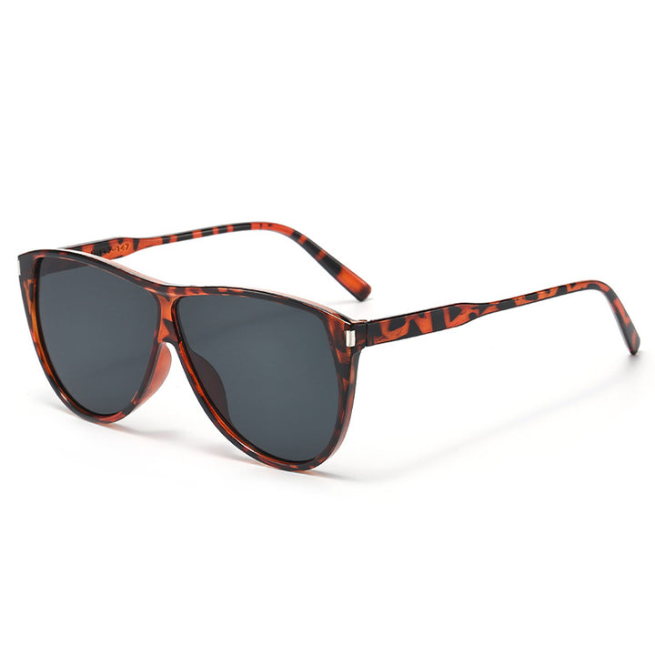 Women's Modern Cat-Eye Sunglasses with Protective UV Filter and Style Frame Skanto