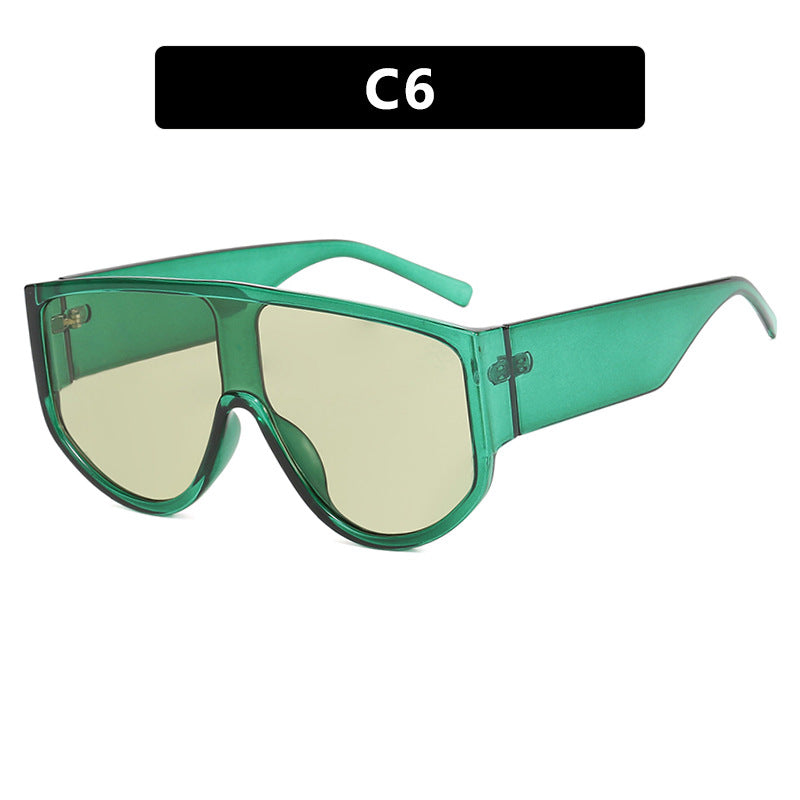 Women's fashionable sunglasses with an otherworldly design Skanto