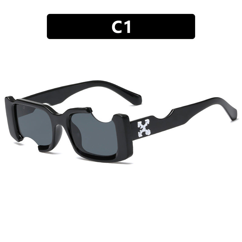 Women's fashionable sunglasses with a striking design and robust plastic frame Skanto