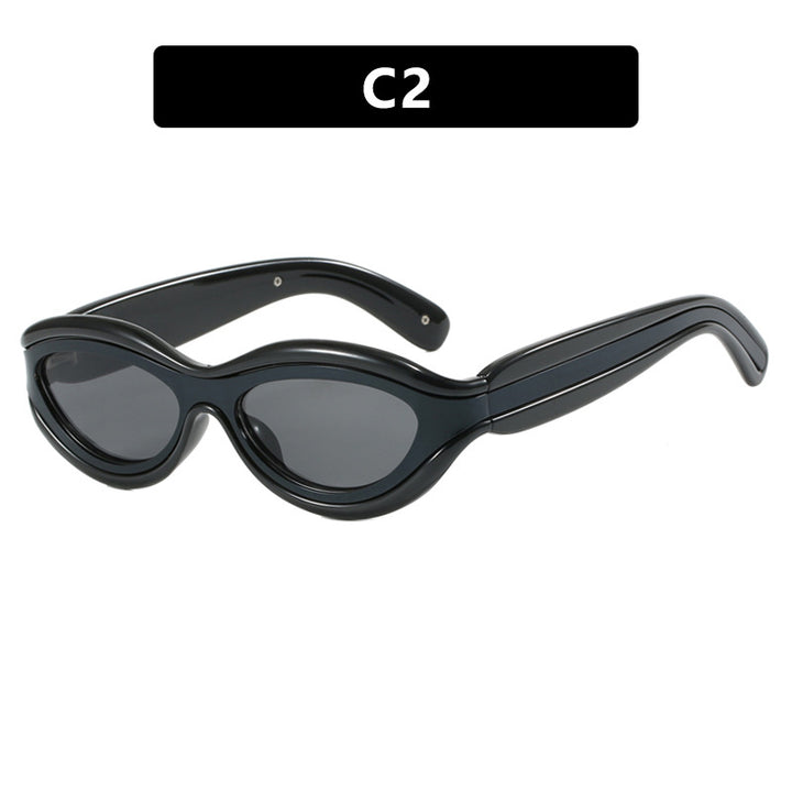 Women's stylish sunglasses with a modern twist Skanto