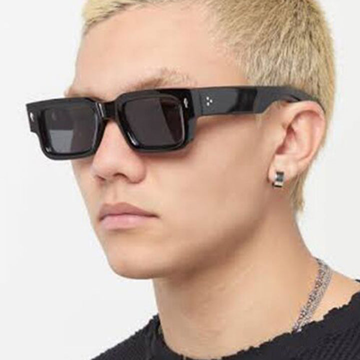 Dame moteriktig kvadratisk solbrille i iøynefallende skjoldpatt-design Skanto