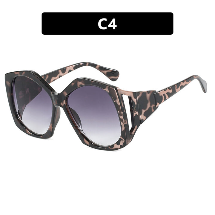 Women's oversized sunglasses with futuristic design Skanto