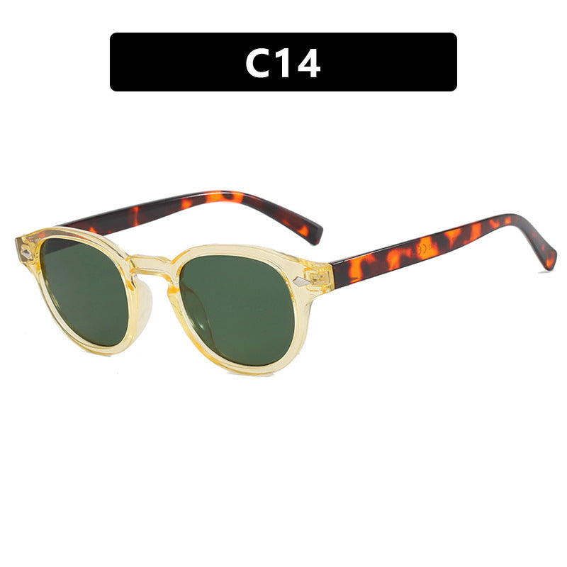 Dame moteriktig solbrille i elegant stil Skanto