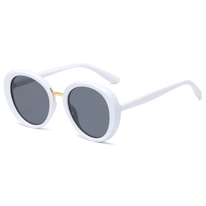 Dame vintage solbrille i elegant skjolddesign Skanto