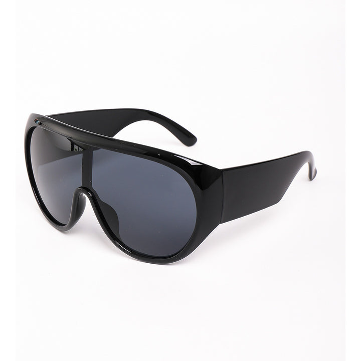 Dame oversized solbriller i moderne design med UV-beskyttelse Skanto