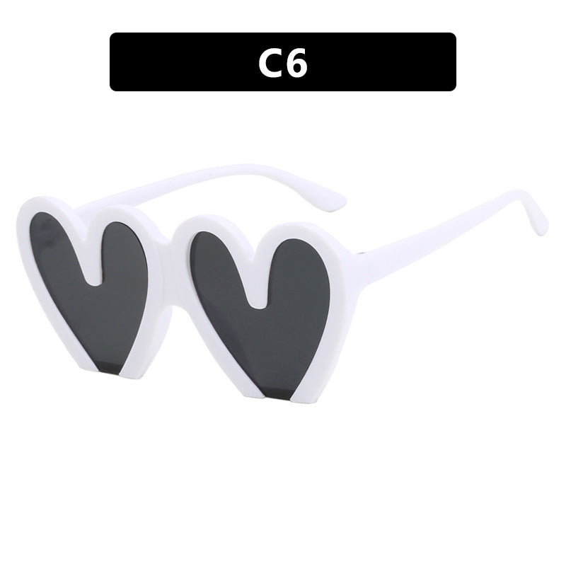Damer hjerteformet solbrille med robust plastramme og UV-beskyttelse Skanto