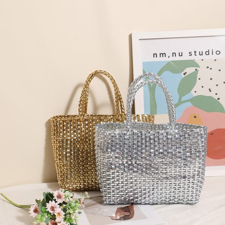 Handmade basket bag with innovative weaving technique Skanto