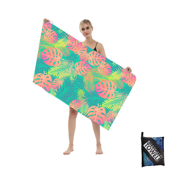 Strandhåndkle med kunstnerisk mandala-design Skanto