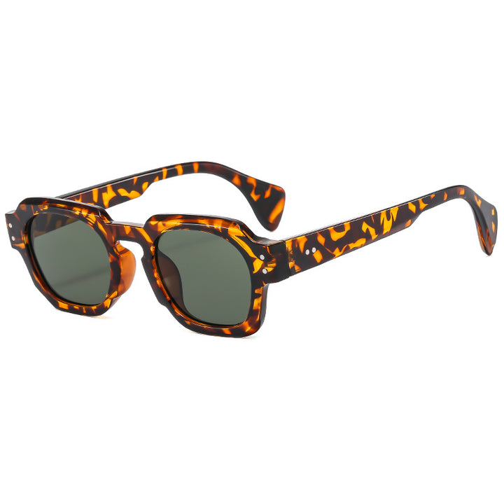 Damer moteriktig solbrille i unikt åttekantet design Skanto