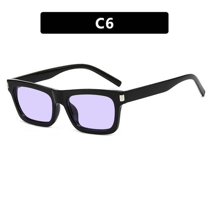 Dame kvadratisk solbrille med transparente linser og stillegant design Skanto