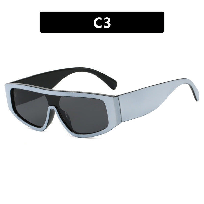 Women's fashionable sports sunglasses with innovative design and wide frame Skanto