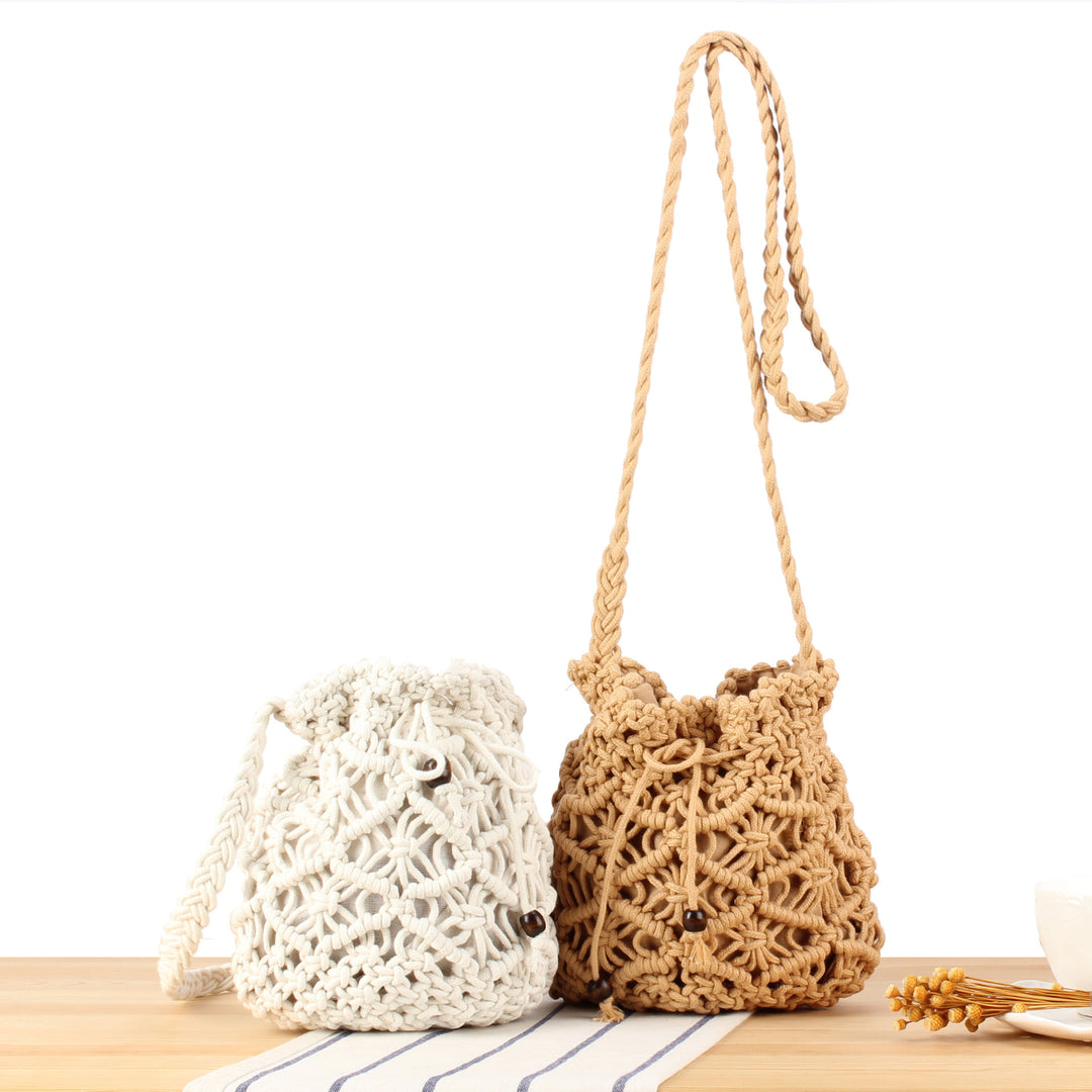 Hand-knotted shoulder bag Skanto