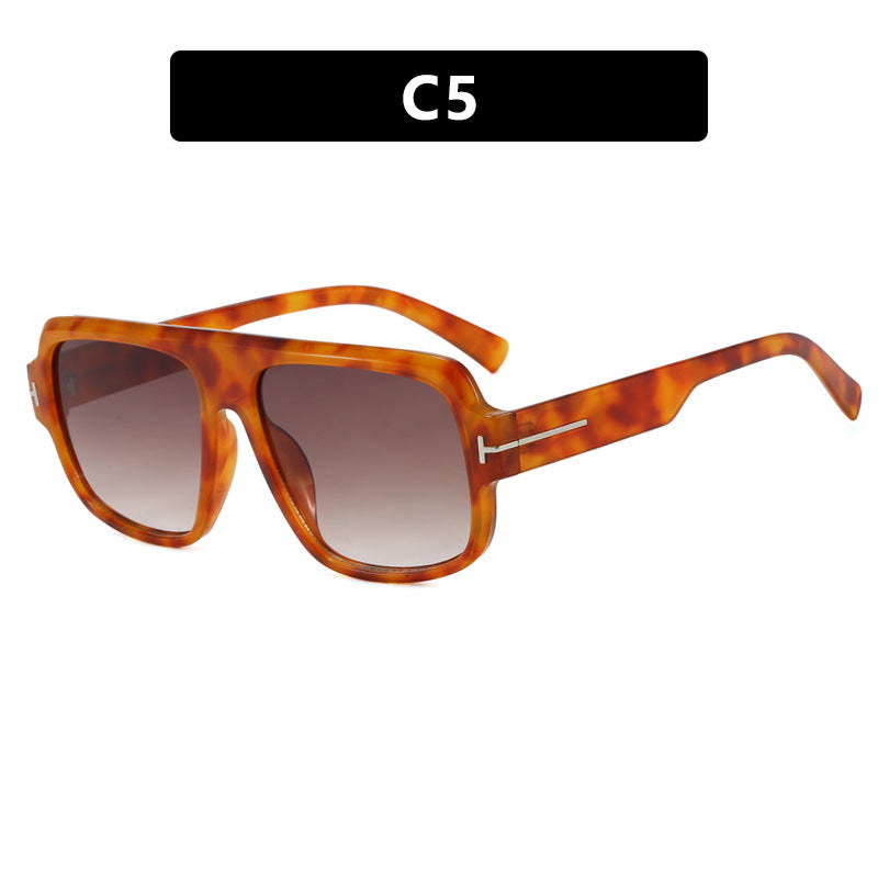 Women's fashionable square sunglasses with trendy tortoise pattern Skanto