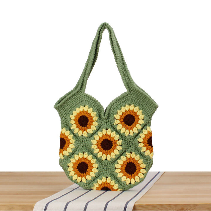 Handbag with floral crochet pattern Skanto