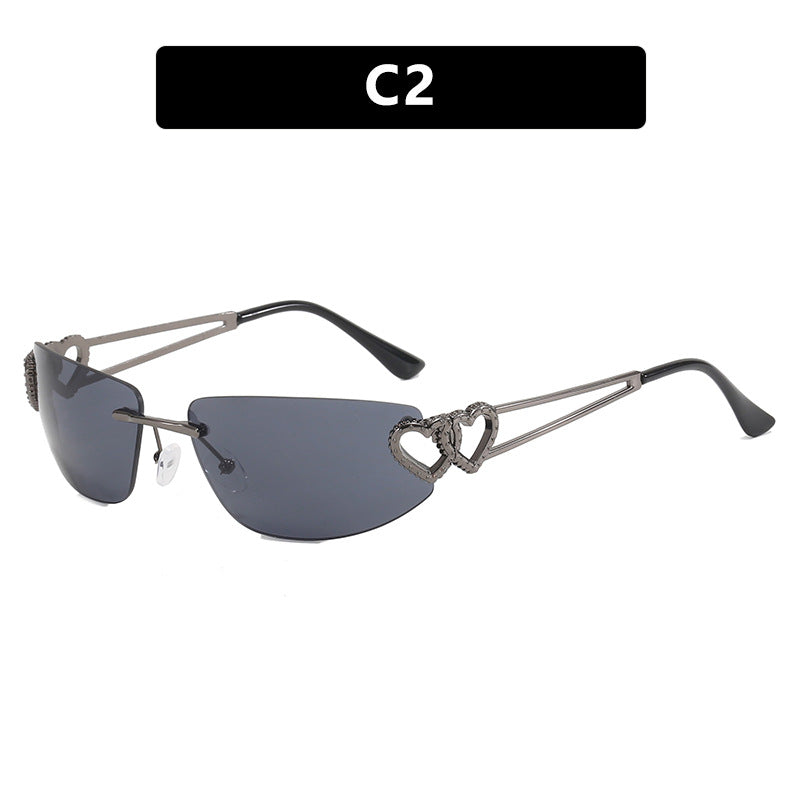 Dame Cat-Eye solbriller med unikt hjerte-design og beskyttende UV-filter Skanto