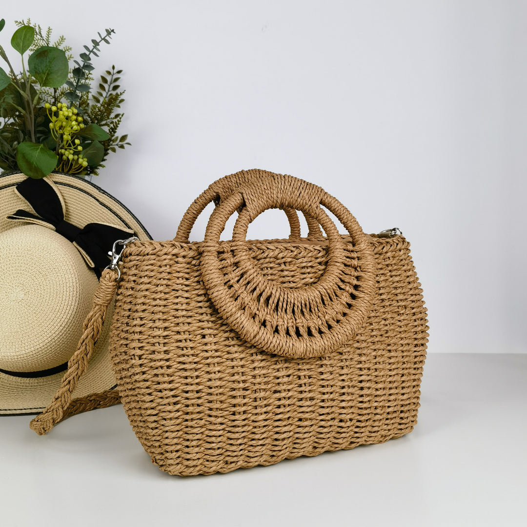 Håndlaget rattanveske med skulderstropp Skanto
