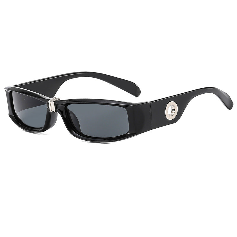 Women's fashionable sunglasses with protective UV filter and robust frame Skanto