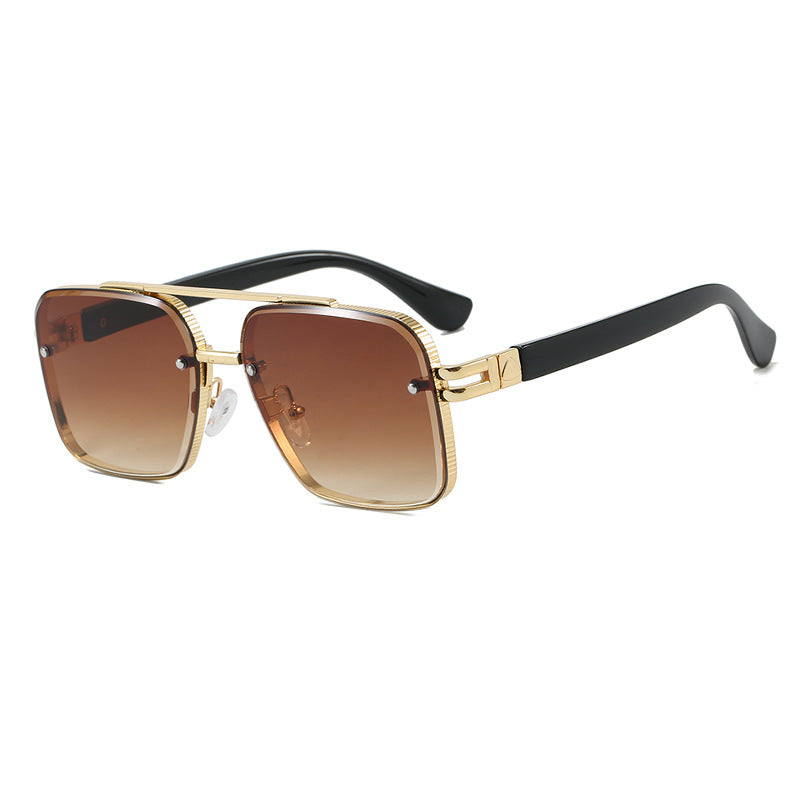 Women's Fashionable Square Sunglasses with High UV Protection Skanto