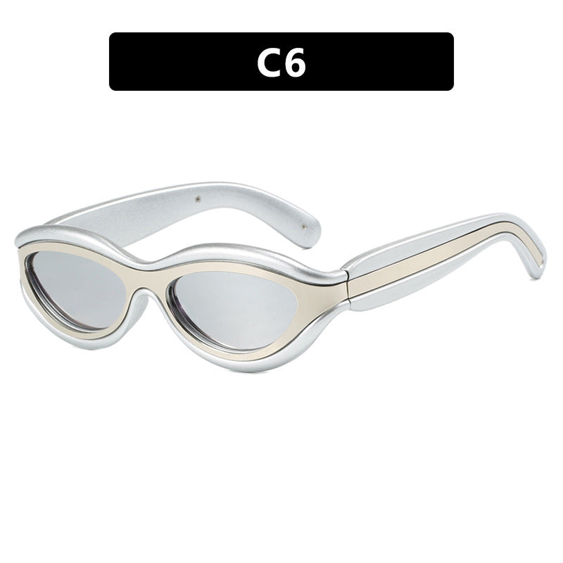 Women's stylish sunglasses with a modern twist Skanto