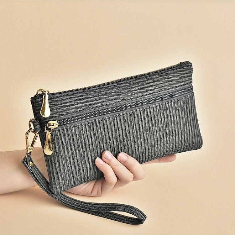 Elegant Clutch Med Praktisk Håndleddsreim Skanto