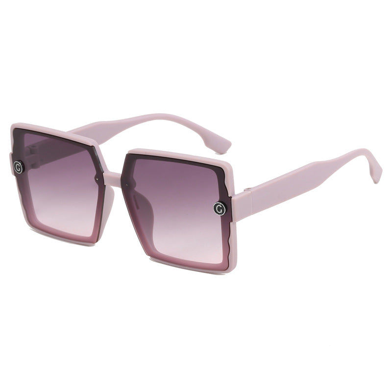 Dame kvadratisk solbrille med moderne design Skanto