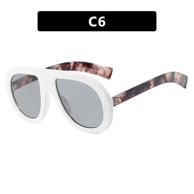 Women's oversized sunglasses in futuristic design Skanto